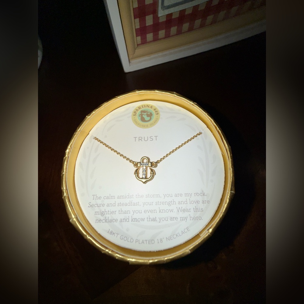 Sea La Vie Gold Anchor Necklace